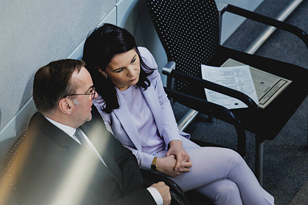 Sondersitzung im Deutschen Bundestag