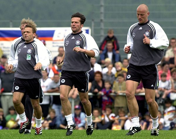 Fußball-EM 2000: DFB-Team im Lauftraining