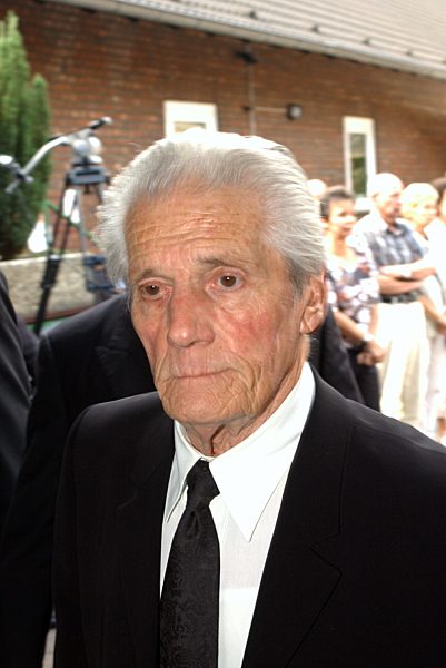 Fußball: Trauerfeier in Gedenken an Helmut Rahn