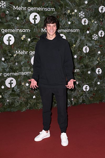 Facebook - Weihnachtskonzert - Hamburg 09.12.19