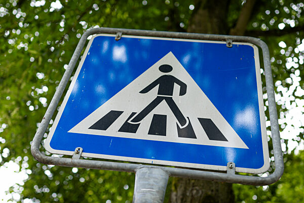Themenbild - Symbolbilder - Fußgängerüberweg