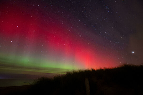 Nordlichter am Strand in Dierhagen Ost in Mecklenburg Vorpommern 2024