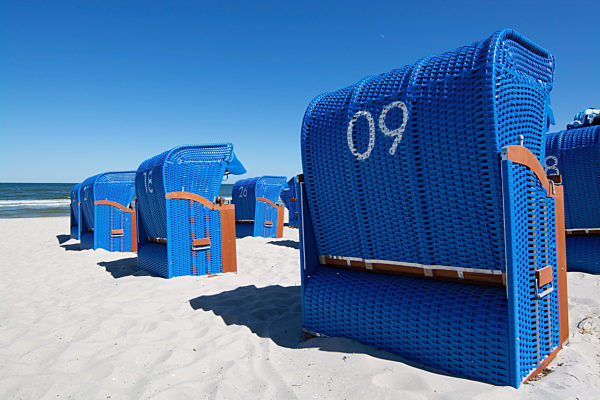 Blauer Strandkorb