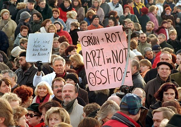 Ärzte-Streik: 2 000 protestieren in Potsdam gegen Bonner Reformpläne