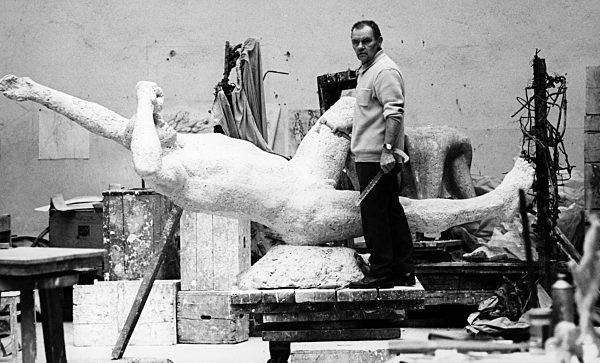 DDR - Bildhauer Fritz Cremer