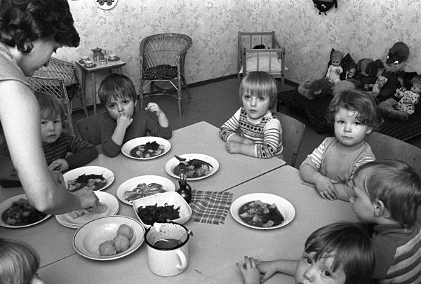 DDR - Im Kindergarten