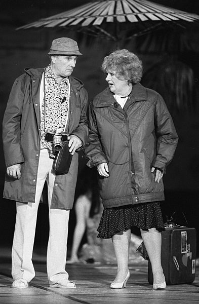 DDR - Helga Hahnemann mit Alfred Müller