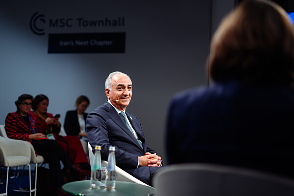 Engaging Dialogue at MSC Townhall: Iran's Next Chapter