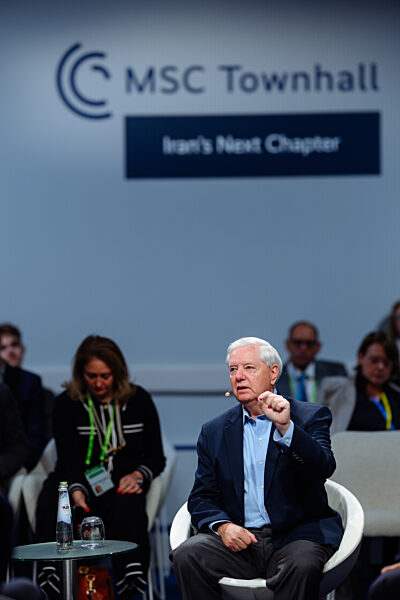 Engaging Discussion at MSC Townhall: Iran's Next Chapter