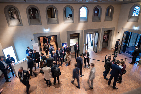 Dynamic Networking Scene at Munich Security Conference