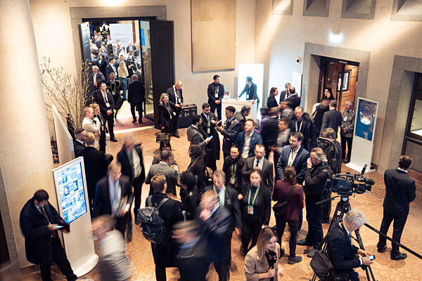 Dynamic Networking at the Munich Security Conference
