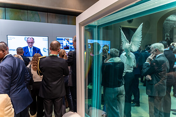 Diplomatic Discussions Amid Symbolic Reflections at MSC