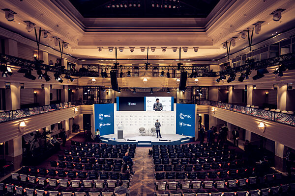 Dynamic Discussions at the Munich Security Conference