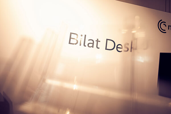 Illuminated Bilateral Desk at Munich Security Conference