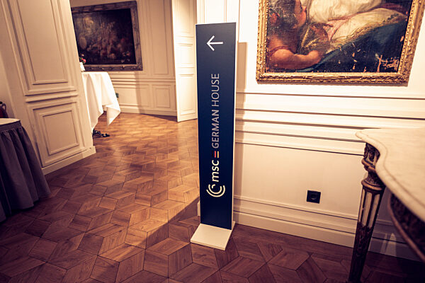 Elegant Directional Signage at the MSC German House
