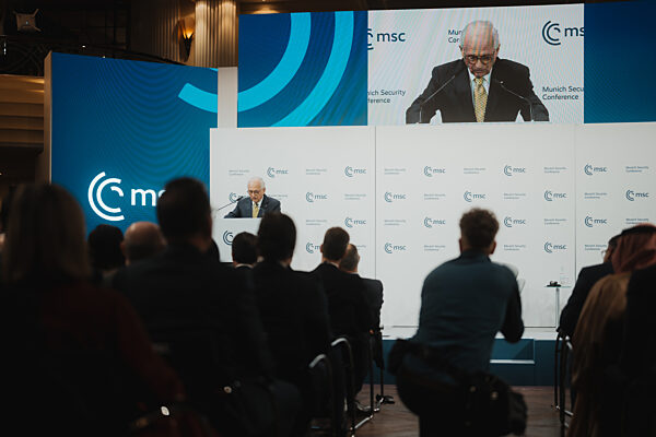 Wolfgang Ischinger Addresses the Munich Security Conference