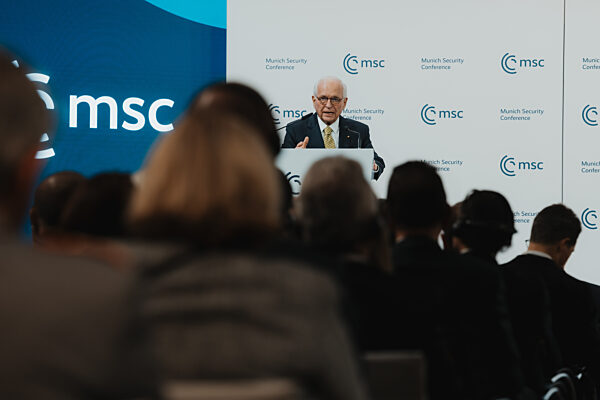 Wolfgang Ischinger Addresses the Munich Security Conference