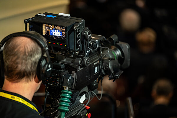 Capturing the Action: A Cameraman at the Munich Security Conference