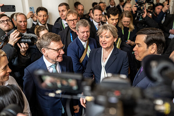 Participants of the G7 Foreign Ministers meeting at the sidelines of the Munich Security Conference
