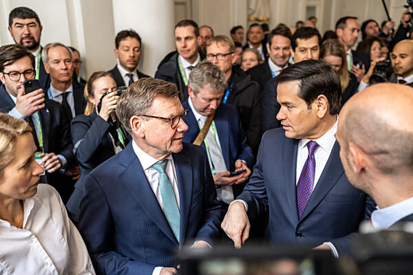 Participants of the G7 Foreign Ministers meeting at the sidelines of the Munich Security Conference