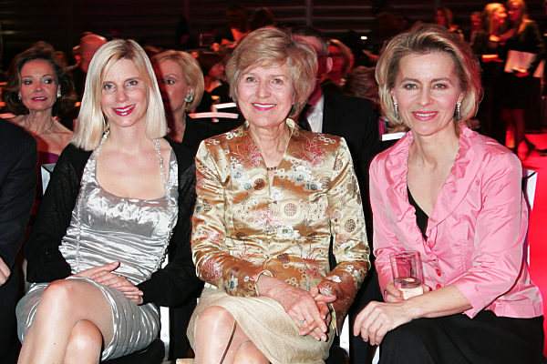 Verleihung Goldene Bild der Frau