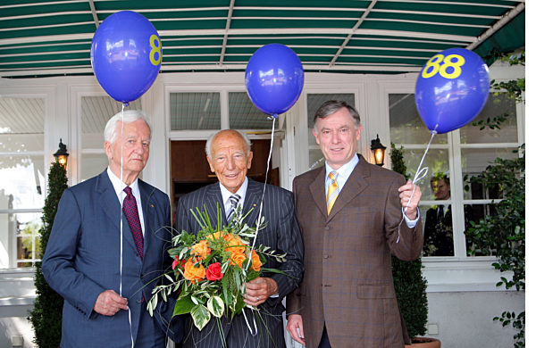 Walter Scheel wird 88