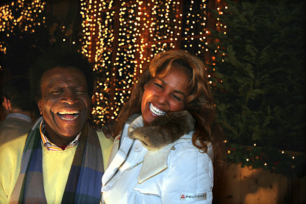 Weihnachtsmarkt und Highlights der Sendung "Weihnachten auf Gut Aiderbichl"