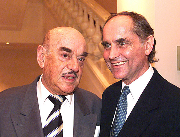 Foto: Henry H. Herrmann
Thema:
Nominierung zum Deutschen Filmpreis 1999 im...