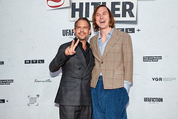Faking Hitler Premiere in Berlin