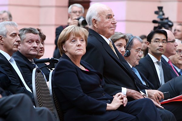 Kanzler der Einheit - Ehrenbuerger Europas - Helmut Kohl