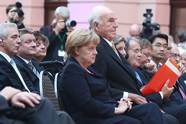 Kanzler der Einheit - Ehrenbuerger Europas - Helmut Kohl