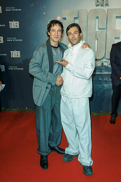 Weltpremiere - Der Tiger -