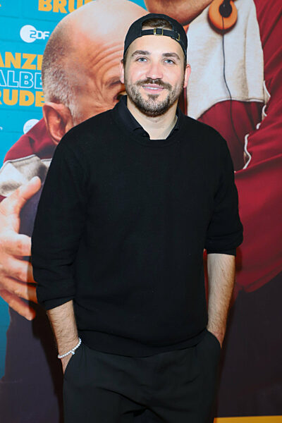 Kinopremiere - Ganzer halber Bruder - in Hamburg