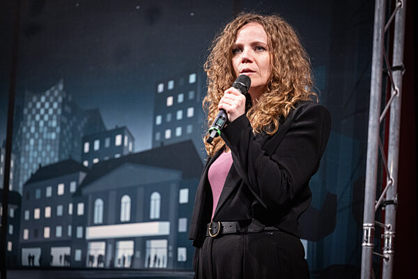 Start des neuen Comedy Nachrichtenformats Fun Facts  News im Netz