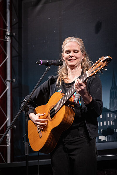 Start des neuen Comedy Nachrichtenformats Fun Facts  News im Netz