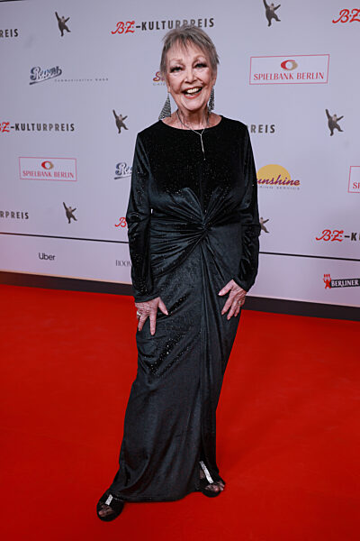 32nd BZ Culture Award