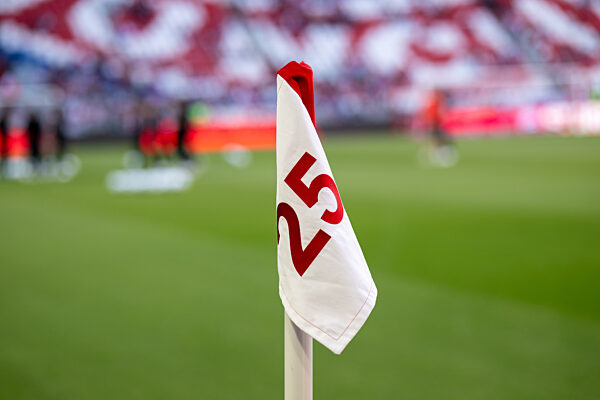 FC Bayern Muenchen vs. Borussia M?nchengladbach, Fussball, Bundesliga, 33. Spieltag, 10.05.2025