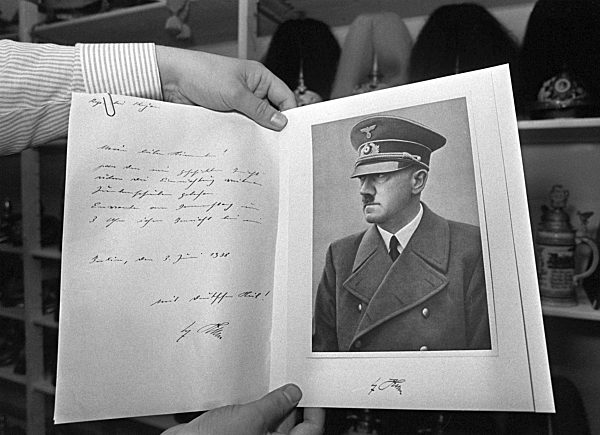 Tagebuch-Fälscher Konrad Kujau ist tot