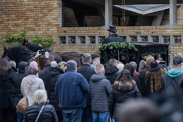 Trauerfeier für Schauspieler Willi Herren