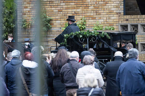 Trauerfeier für Schauspieler Willi Herren