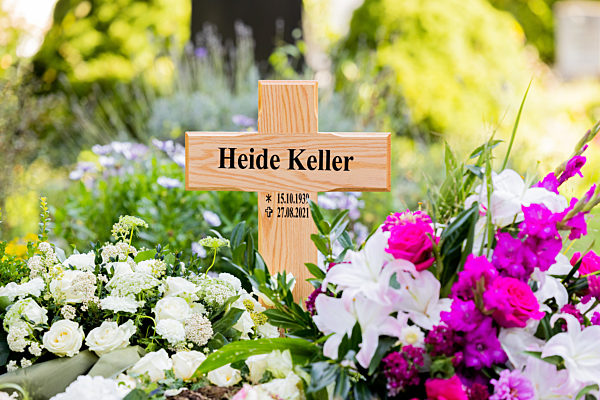 Grab Heide Keller