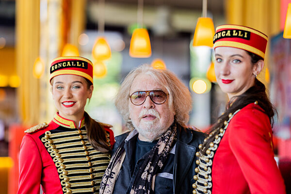 Bernhard Paul wird 75