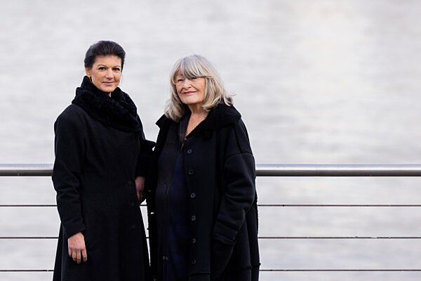 Alice Schwarzer und Sahra Wagenknecht