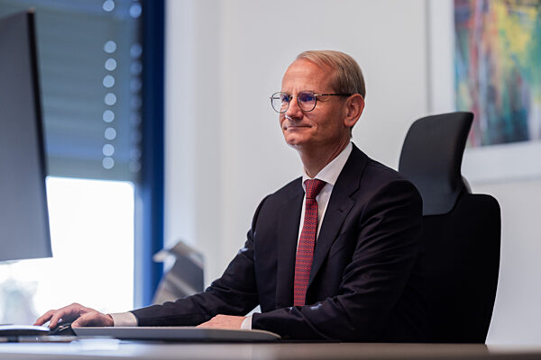 LEG Immobilien SE - Lars von Lackum