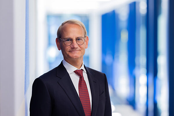 LEG Immobilien SE - Lars von Lackum