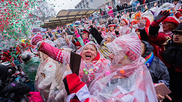 Weiberfastnacht - Köln