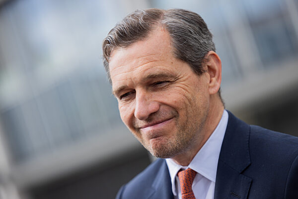 Bonner Victoriabrücke wird zur Guido-Westerwelle-Brücke