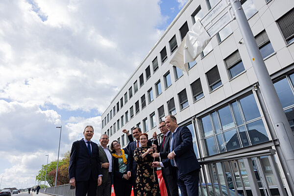 Bonner Victoriabrücke wird zur Guido-Westerwelle-Brücke