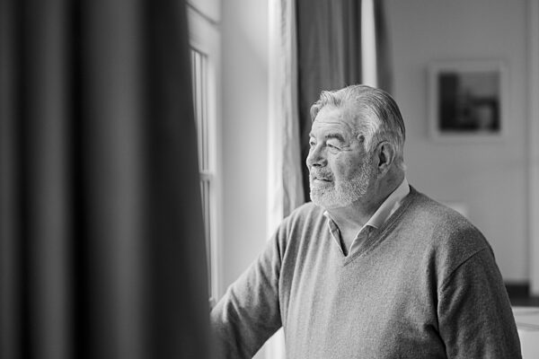 Zu Hause bei Moderator Harry Wijnvoord