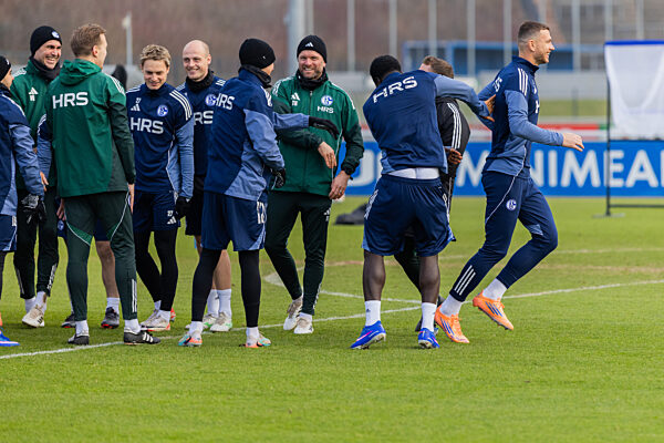 Mannschaftstraining FC Schalke 04